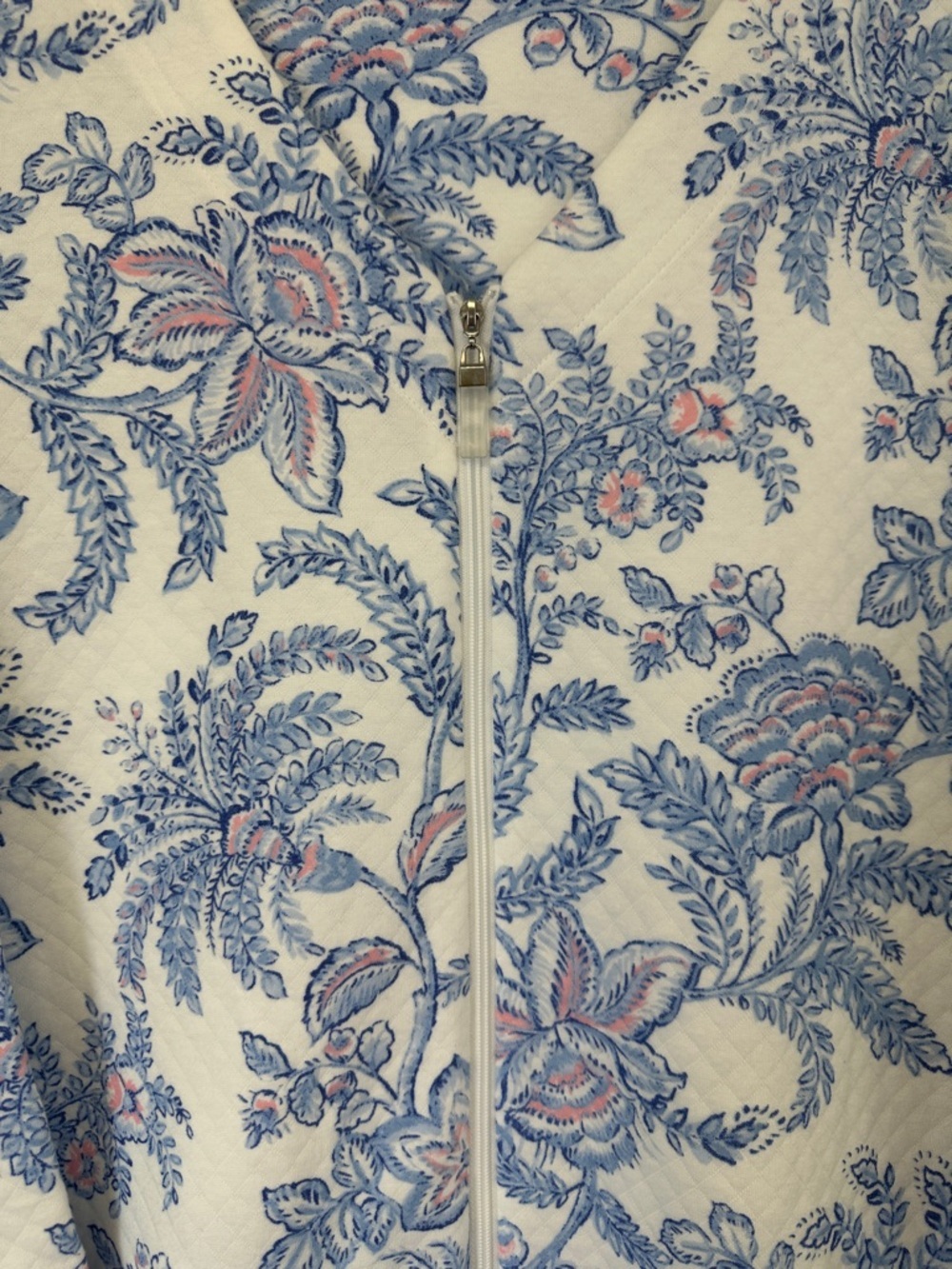NWT Miss Elaine Quilted Floral Robe White Blue Pink 3/4 Sleeve XL - Picture 5 of 8